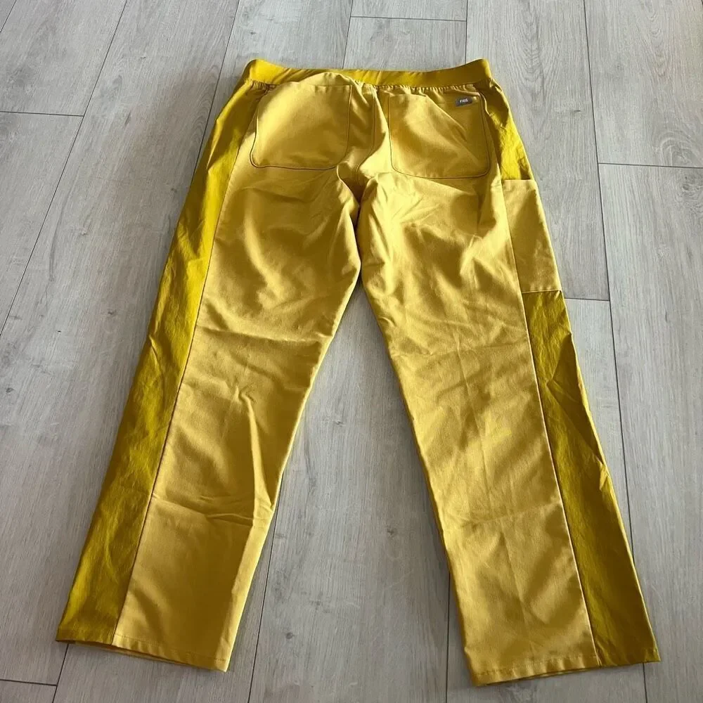 Figs woman’s scrub pants size XLP